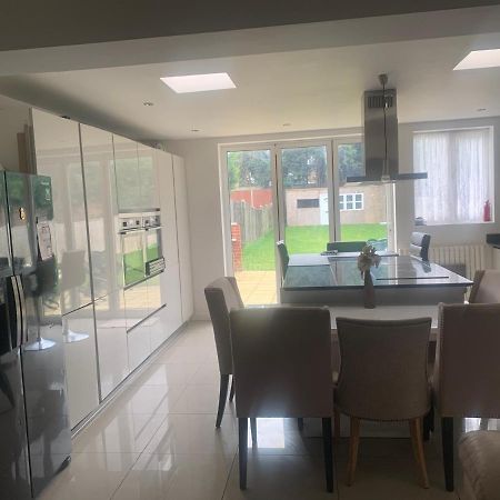 Charming Home In Sevenoaks Buitenkant foto